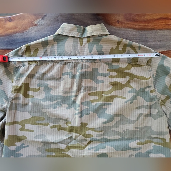 Mossimo Suppy Co., Camo Button Down, XL, Men's Shirt, Great Shirt! - Picture 4 of 6